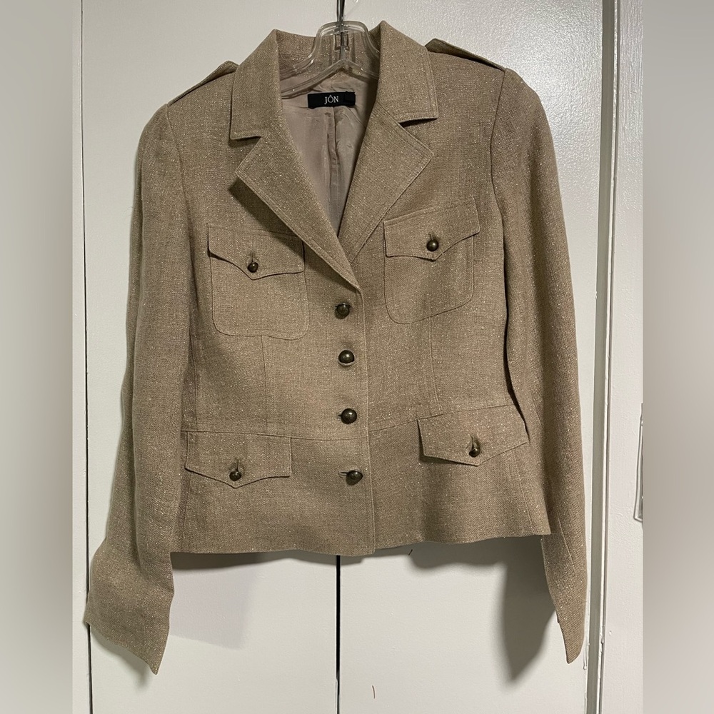 Jôn Gold/Taupe Blazer with Button Detailing